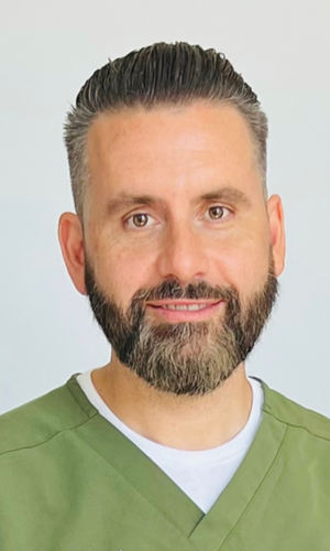 Aurora dentist